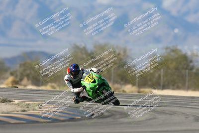 media/Dec-07-2025-CVMA (Sun) [[3e7d2de5dc]]/Race 12- Formula 40 MW and LW/